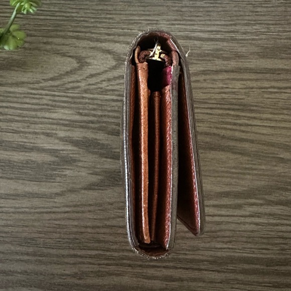 Louis Vuitton Tresor Trifold Monogram Wallet - Picture 8 of 13